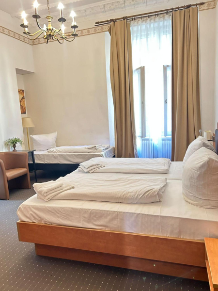 Best offers for Adam Charlottenburg