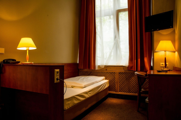 Best offers for Astrid Charlottenburg