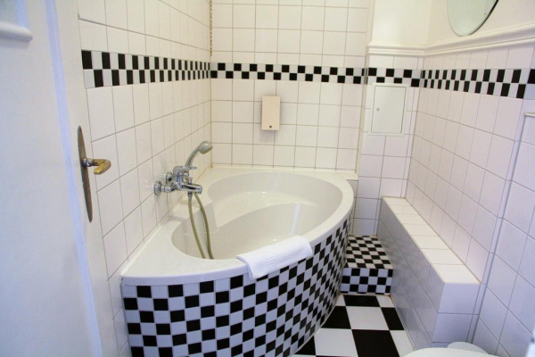 أفضل العروض ل فندق مايسون ام اديناويربلاتز تشارلوتنبورج