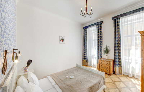Best offers for Six Continents Prague