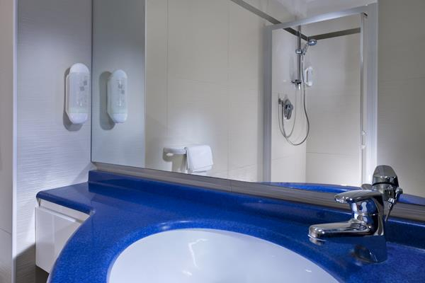 أفضل العروض ل كورموران كاتوليكا