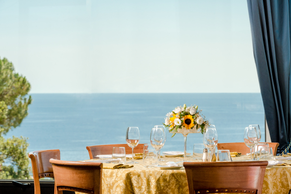 أفضل العروض ل فيس ا فيس سستري لفانت