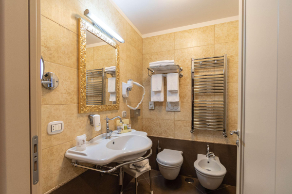 Best offers for Best Western Plus Hotel Perla del Porto Catanzaro