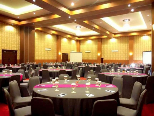 Best offers for favehotel Rembang Rembang