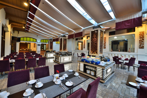 Best offers for Gino Feruci Kebon Jati Bandung