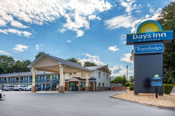 Best offers for Days Inn by Wyndham Charles Town Charles Town