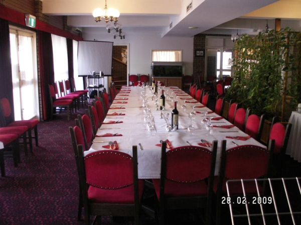 Best offers for Albury Burvale Motor Inn Shepparton