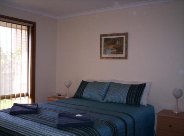 Best offers for Anchorbell Holiday Apartments South Coast