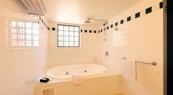 Best offers for Berry Village Boutique Motel South Coast