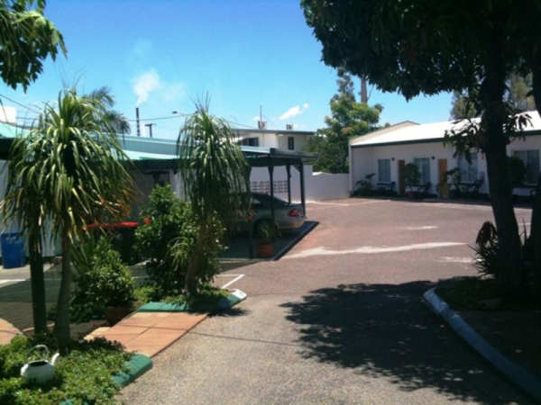 Best offers for Central Point Motel Outback Queensland