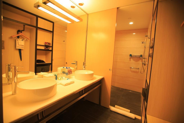 أفضل العروض ل الوفت يانتشينج لوخا