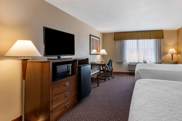 أفضل العروض ل Best Western Desert Inn بيلينجس 
