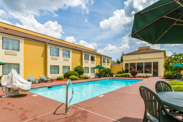 Best offers for Quality Inn West of Asheville Canton Area Waynesville 