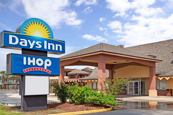 Best offers for Days Inn By Wyndham St. Augustine I-95/Outlet Mall South Houston 