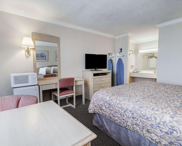 أفضل العروض ل Econo Lodge فان هورن 