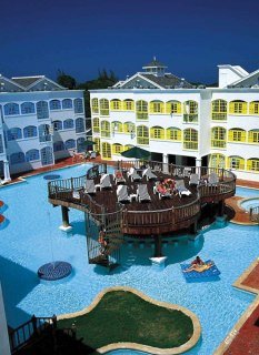 Superfun Beach Resort & Spa
