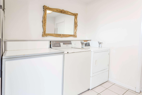 Best offers for Days Inn By Wyndham Kimball Sidney