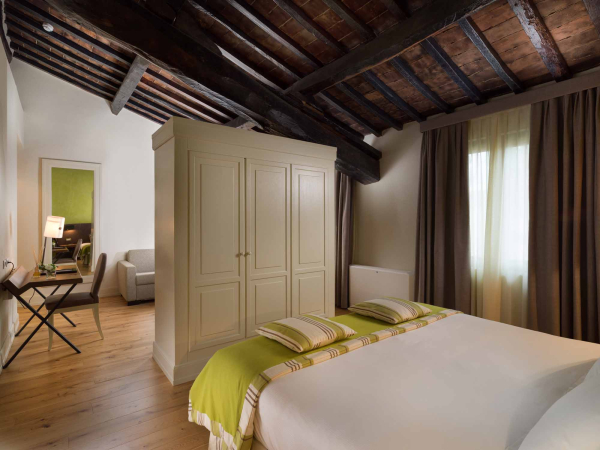 Best offers for No name Siena