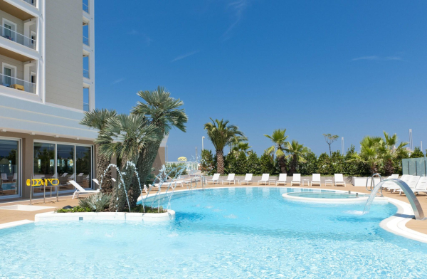 أفضل العروض ل امباسسياتوري ريميني