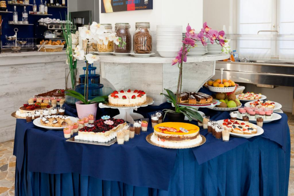 أفضل العروض ل فندق كوستاازاررا ريميني