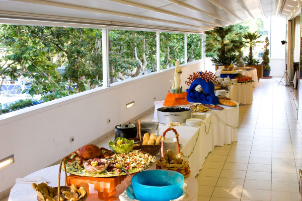 أفضل العروض ل  ريميني