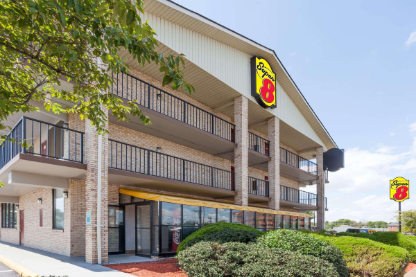 Best offers for Super 8 By Wyndham Manassas Manassas 