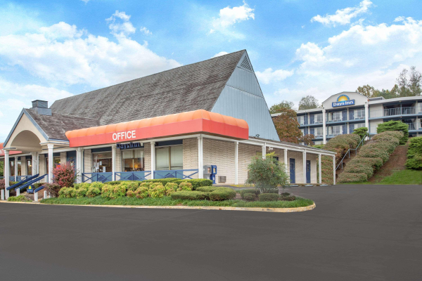 Best offers for Days Inn By Wyndham Lexington East Lexington