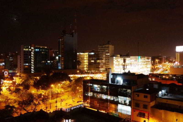 أفضل العروض ل اتريوم ميرافلوريس ليما