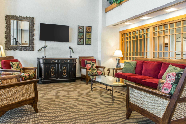 أفضل العروض ل كومفورت فندق و اجنحه فندقيه جونستاون جونستوون