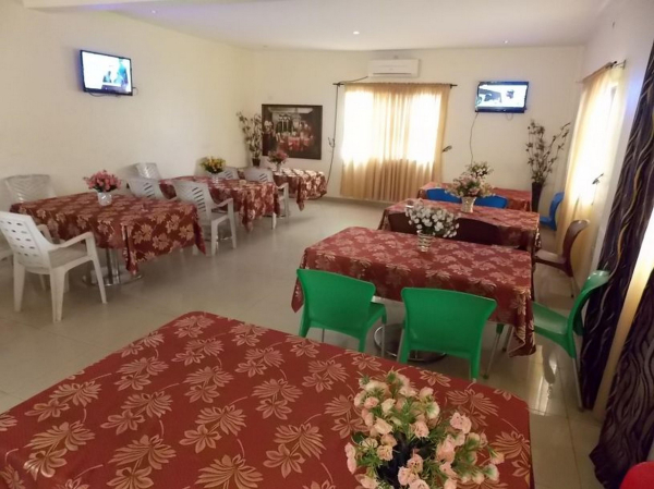 أفضل العروض ل Mikagn Hotel and Suites إيبادان
