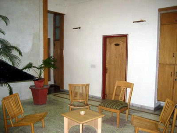 Best offers for Siris 18 Gurgaon Gurgaon