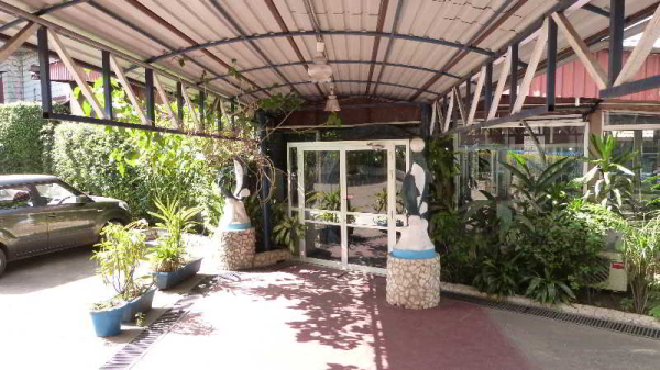 Best offers for Riviera Taouyah Conakry
