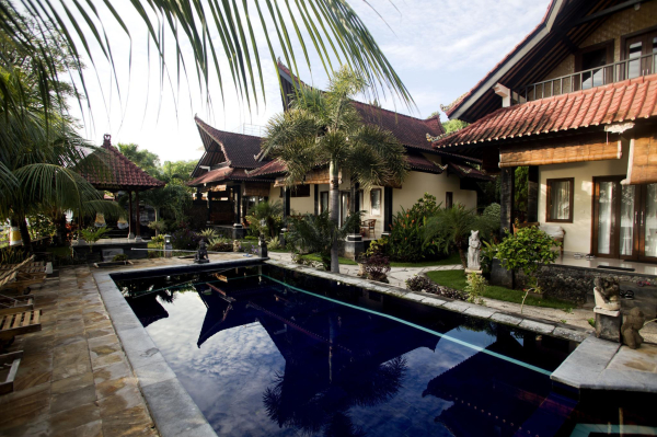 أفضل العروض ل تراديسي بيتش فرونت فلل جزيرة بالي