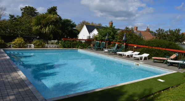 Best offers for Le Pommier Hotel & Restaurant Channel Islands