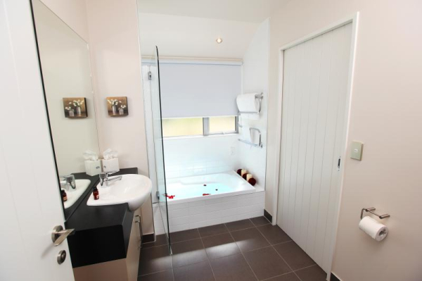 Best offers for Arrowfield Apartments Queenstown