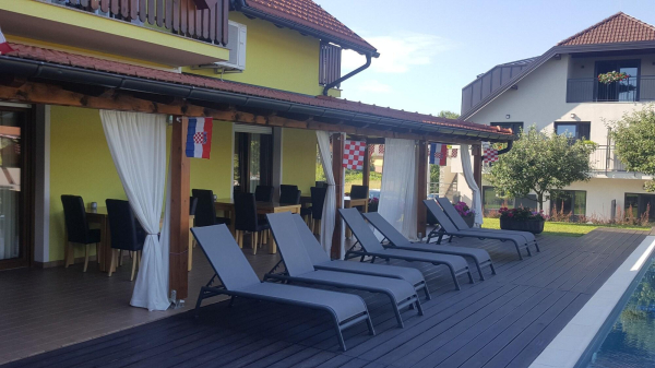 Best offers for House Tina Slunj