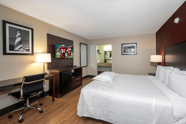 Best offers for Red Roof PLUS+ St Augustine South Houston 