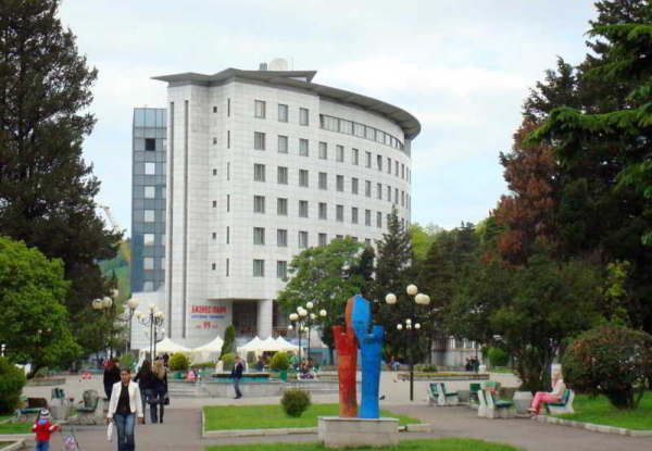 أفضل العروض ل كارافلا توابس