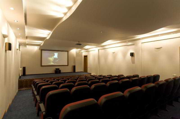 أفضل العروض ل راصسيا تسافكادزور