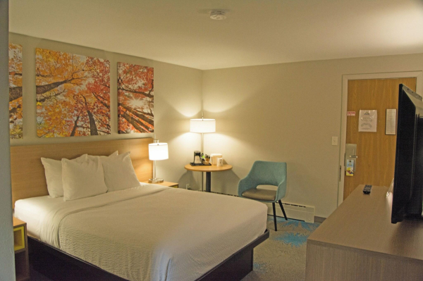 Best offers for Days Inn By Wyndham Marquette Cheboygan