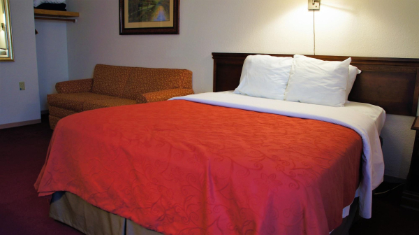 Best offers for Pictured Rocks Inn & SuitesWebsiteDirections Cheboygan