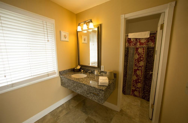 Best offers for Cliff House Inn California City 