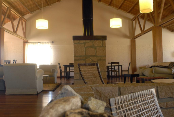 أفضل العروض ل وستيريا دي لاس نوبيس سانانتونيو د لوس كوبرس