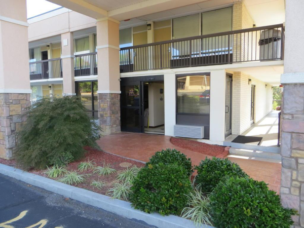 Best offers for Knights Inn Newport Newport