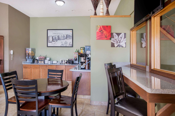أفضل العروض ل Quality Inn Oskaloosa أوتوموا 