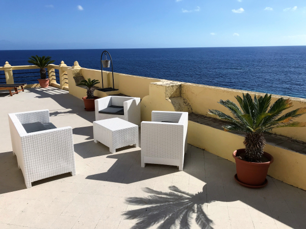 Best offers for L'ariana Trapani