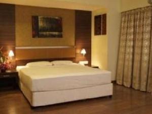 The Residence Hotel & Apartments