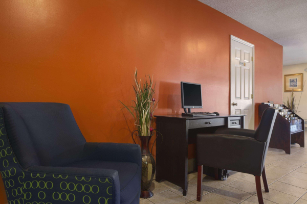 Best offers for Super 8 By Wyndham Prestonsburg Prestonsburg 