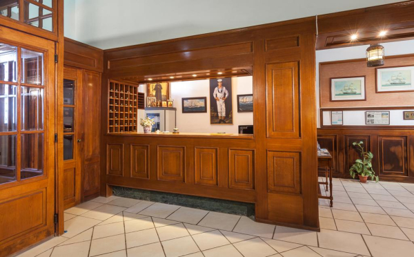 Best offers for Hydroussa Aegina 