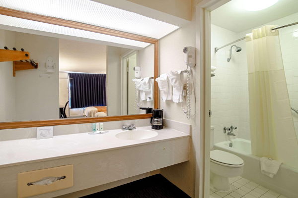 Best offers for Quality Inn St George I-95 Orangeburg 